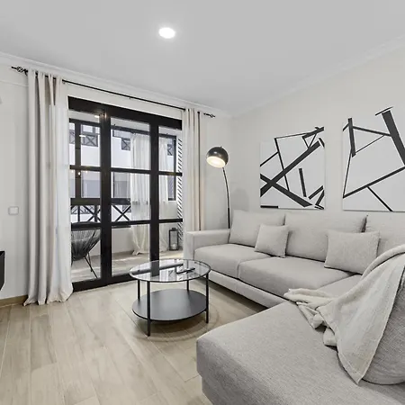 Casahost Guenia Beach Apartment